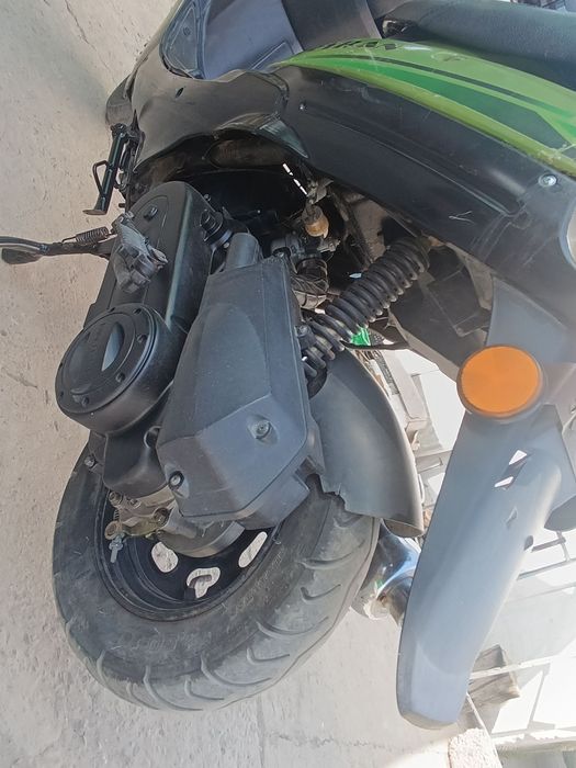 Продается скутер джейран 49 куб