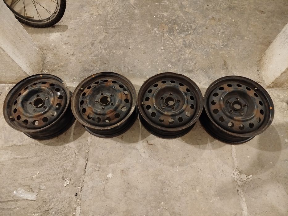 Железни джанти 16ки от Киа