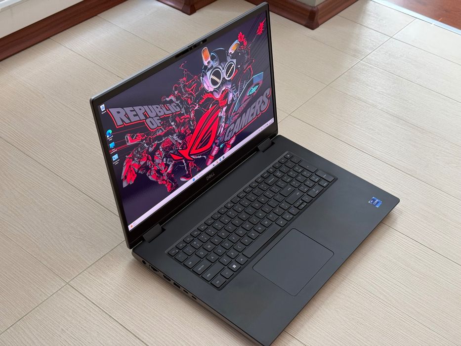 Топ Лаптоп 17.3’FHD IPS RTX A3000 12GB Dell Precision 7770 Core i9-12950HX 64GB DDR5  512GB SSD