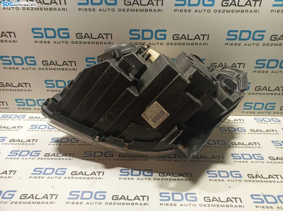 Far Dreapta EUROPA FARA Xenon Mercedes Clasa B Class W245 2005 - 2009 Cod A1698201861 [L0923]
