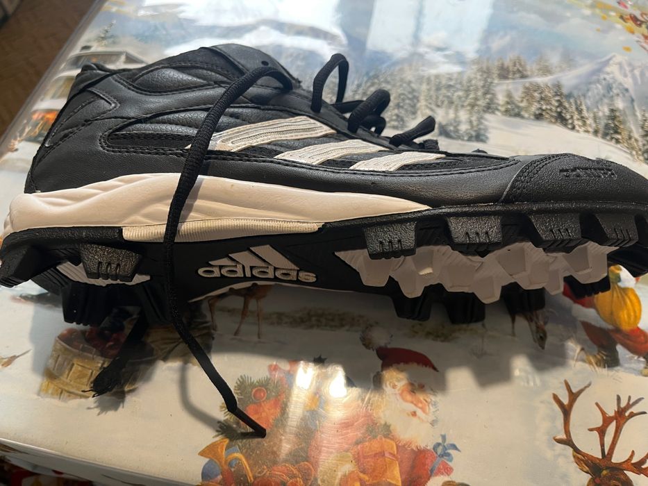 Бутонки чисто нови