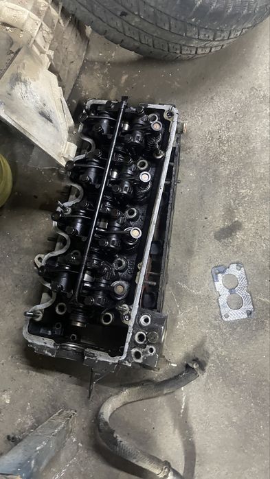 Продается матор мерседес м102 и коробка