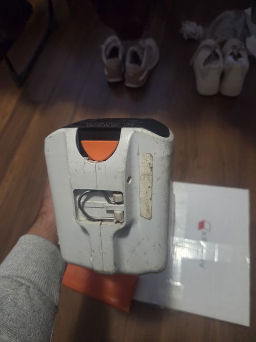 STIHL MSA 160 T  electric baterie