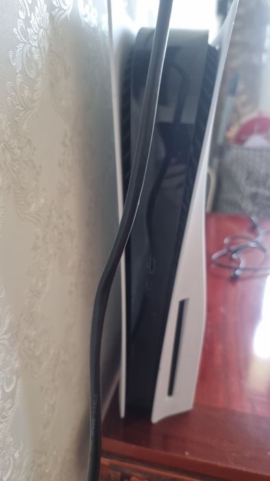 Приставка Playstation 5