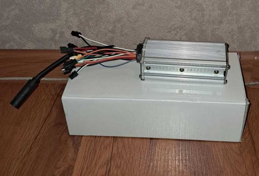 Контроллер 36/48V 1000W Booster 5 скоростей