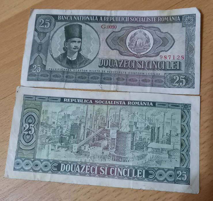 Vand diferite bacnote