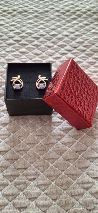 Продам золотые серьги союз 585 проба