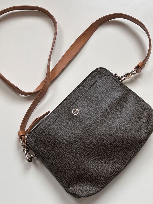 Елегантна кожена чанта Borbonese