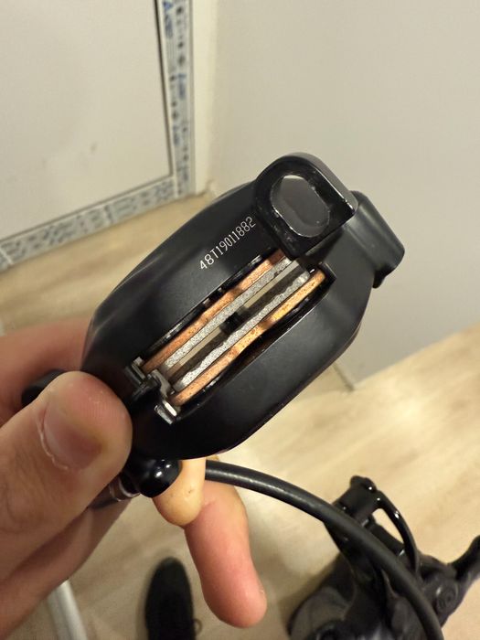 Sram code r предна