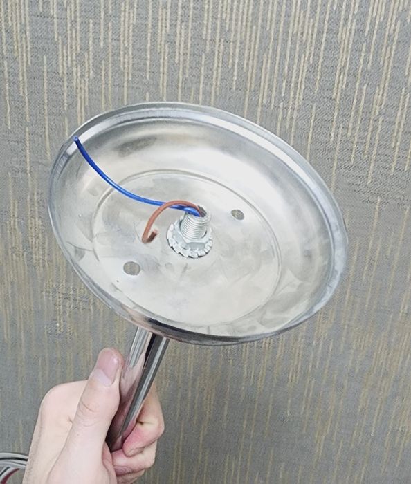 Люстра в прихожую