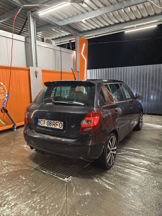 SKODA Fabia 2010 — imagine 3