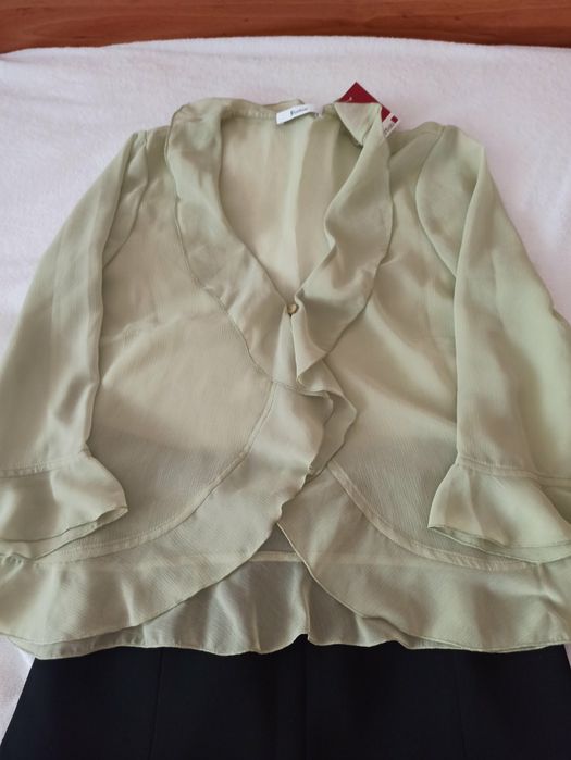 Продавам блузка с пола