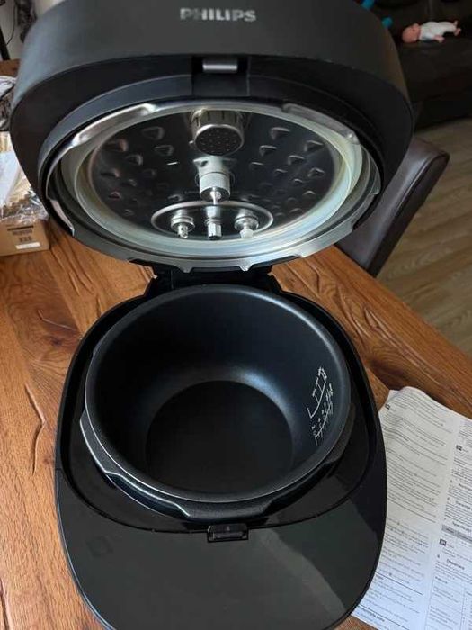 Multicooker PHILIPS All-in-One 5l, 1000W, black