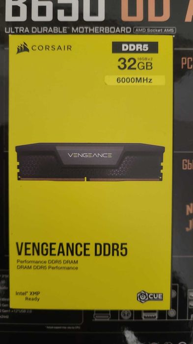 memorii ram ddr5  corsair 32 gb 6000 mhz , noi , sigilate , garantie