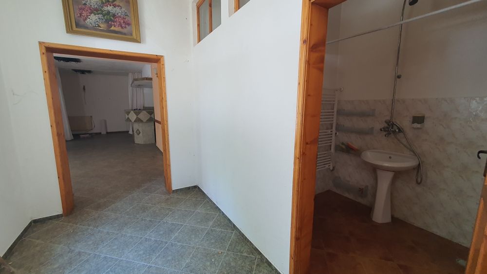 Продава се Заведение в Гурково - 167 кв.м за 557 €/кв.м - Снимка #3