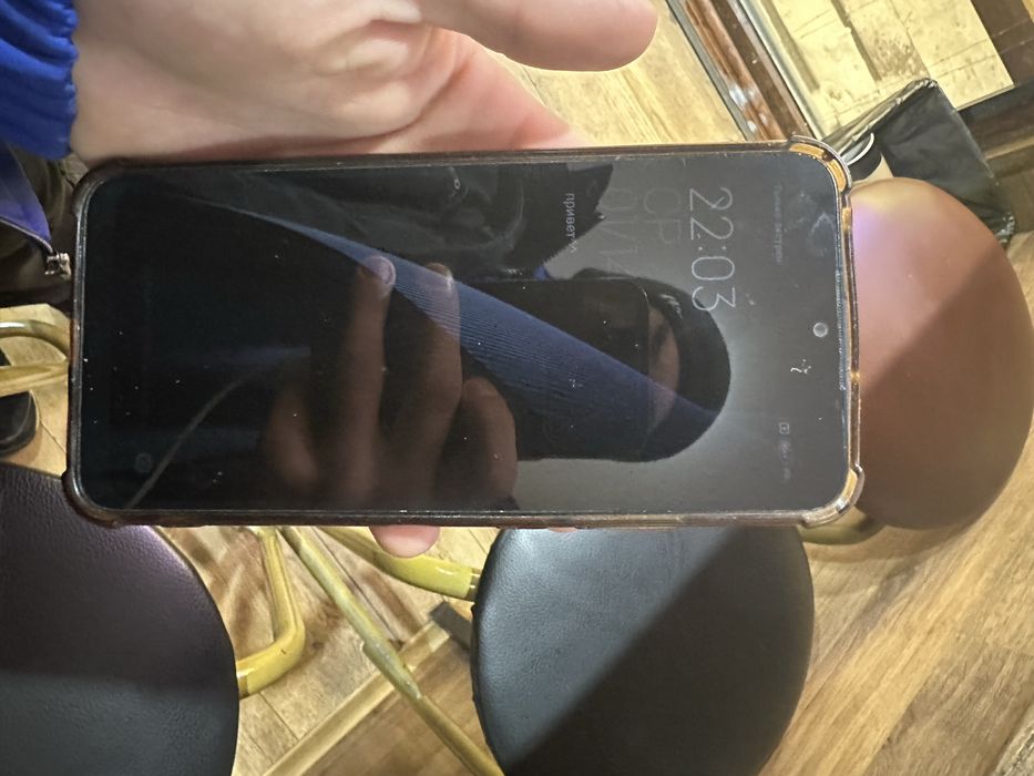 Продами телефон редми