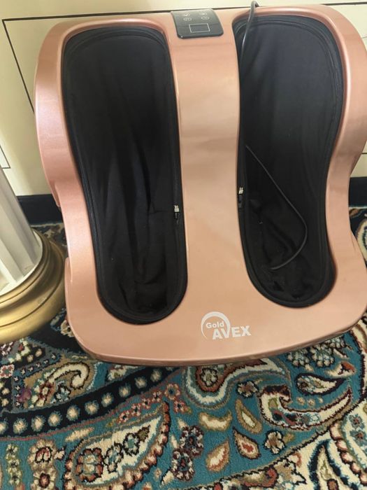 Oyoq Masajori leg massage