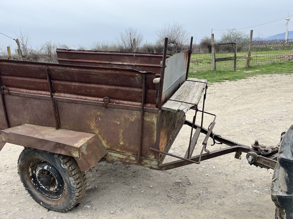 Ремарке за трактор