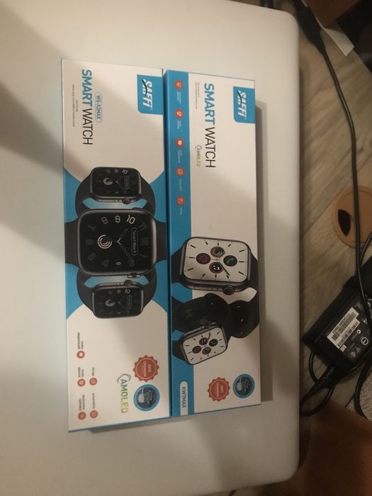 Продам сиарт часы.