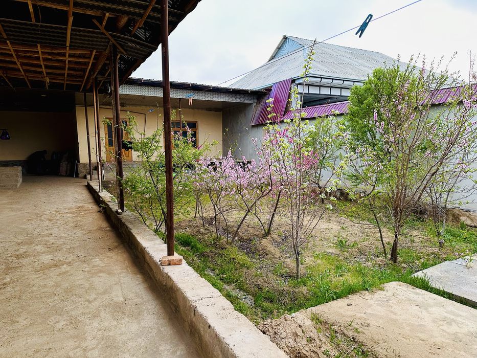 Участка готовый, все удобствам, можно установит отопления, трубы,катёл