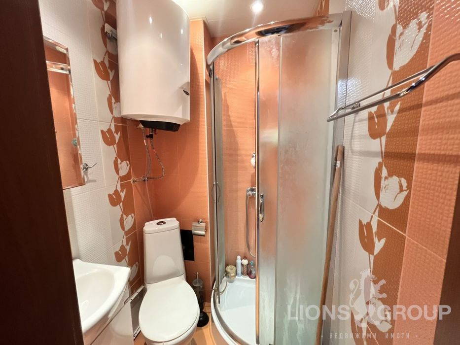 Продава се Двустаен апартамент в Варна, Левски - 40 кв.м за 1849 €/кв.м - Снимка #9