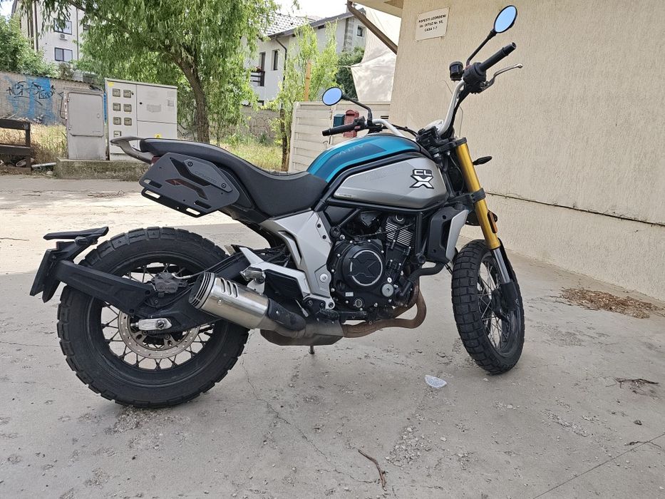 Închirieri motociclete București- 400 lei/zi - CF Moto clx 700 adventure