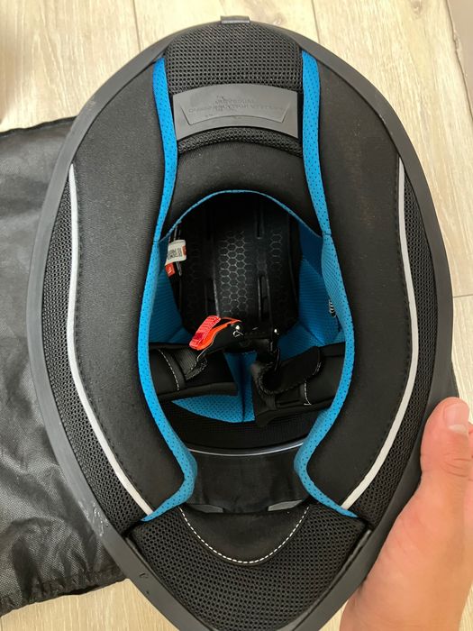 Каска за пистов мотор - MT STINGER