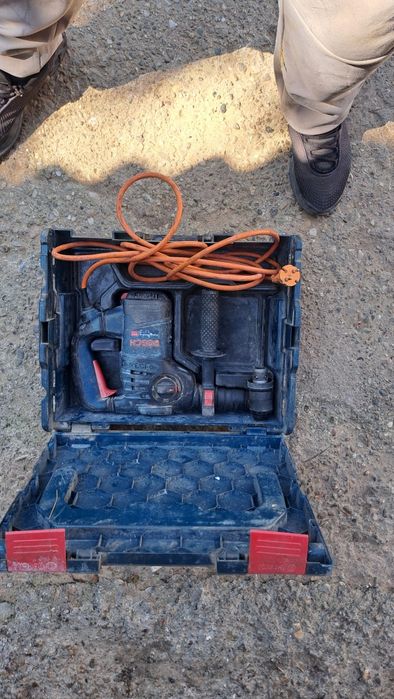 Ciocan rotopercutor Bosch Professional cu valiză