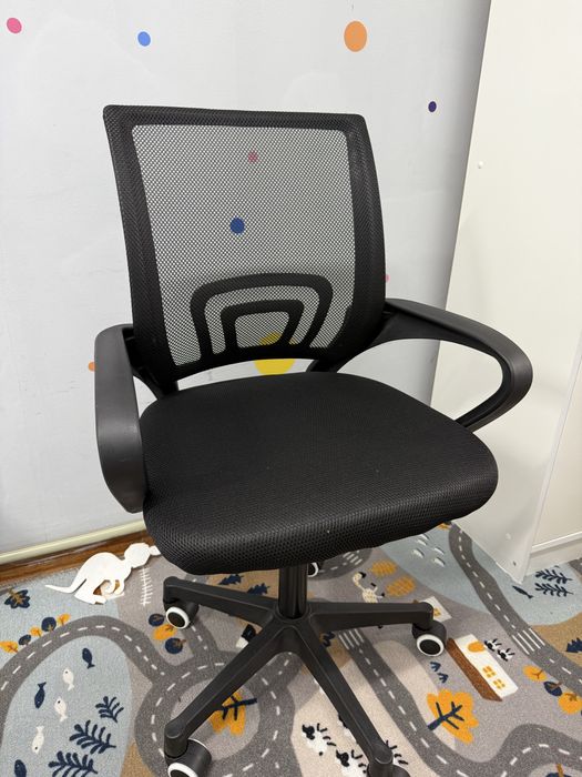 Продам офисную мебель