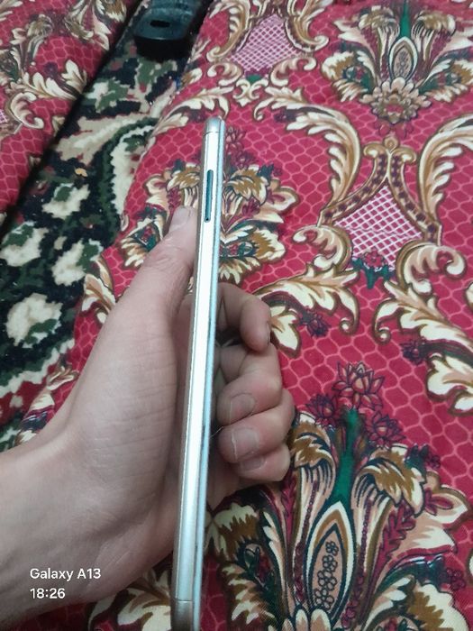 Redmi 5 plus  32 talik