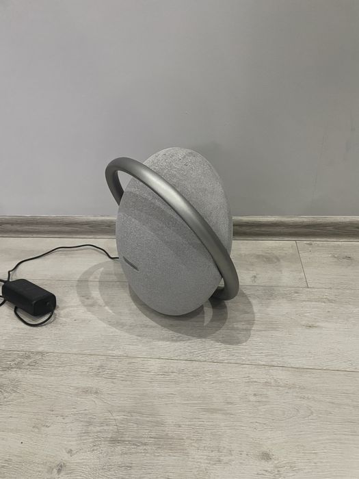 Колонка Harman Kardon Onyx