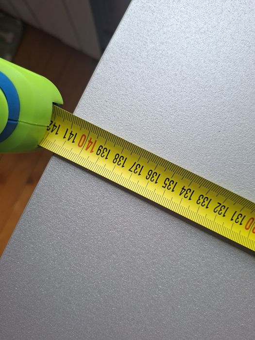 Ученическо бюро с