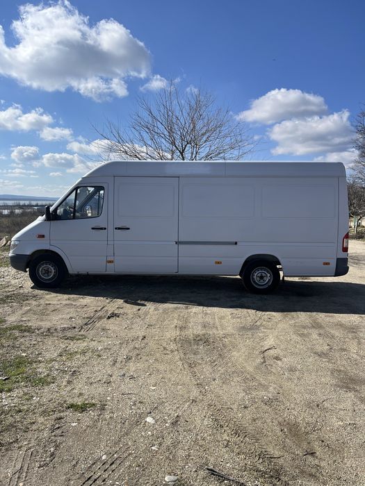 Mercedes-Benz Sprinter 311