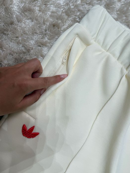 Pantaloni Adidas Originals