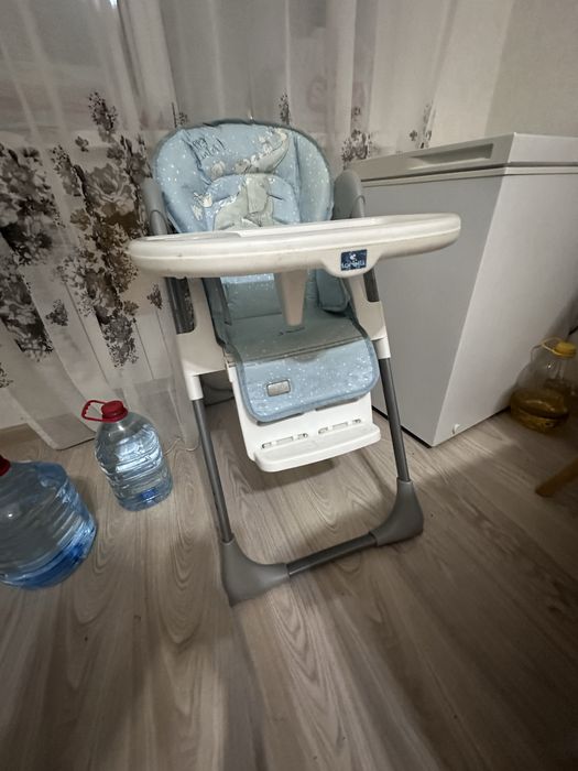 Продам стульчик для кормления