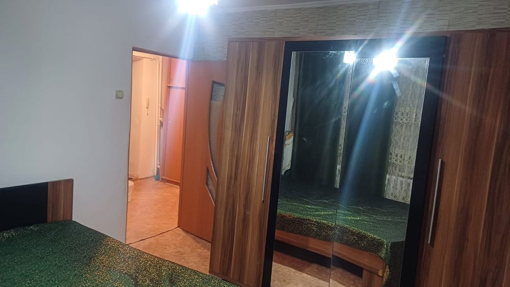 Сдам 3 комн квартиру в 4 мкр