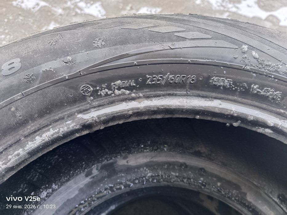 Покрышки зимние  18