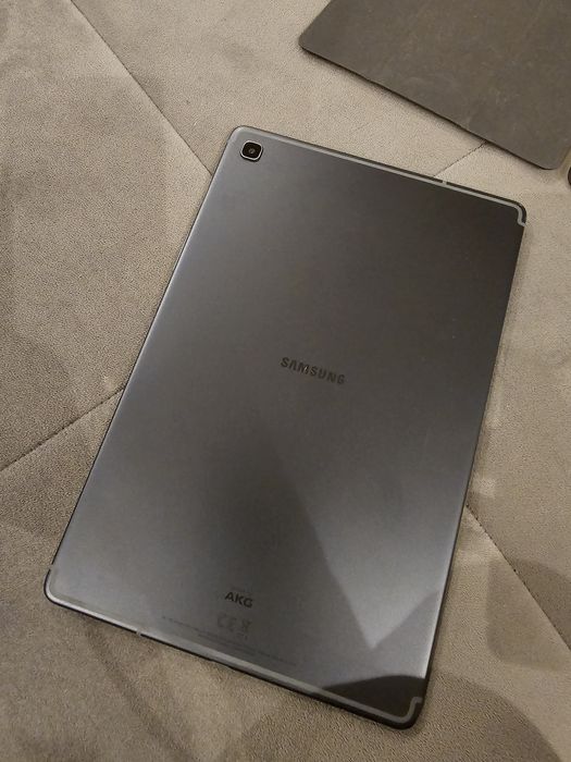 Tableta Samsung Galaxy Tab S5e  10.5" 64GB + husă originală - ca noua
