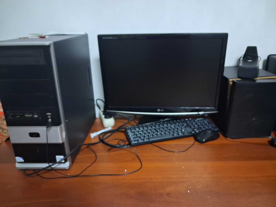 Продам комрьютер