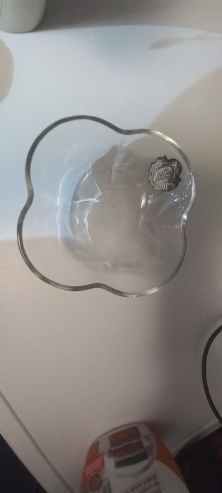 Bombonierea cristal cu argint