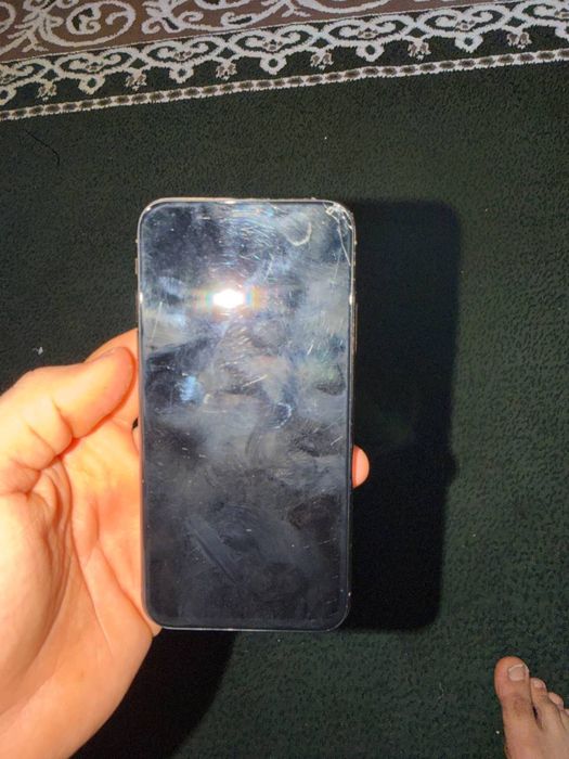 Iphone xs gold svet