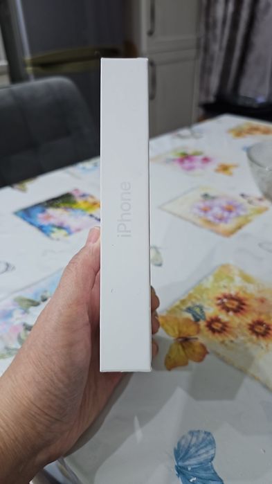 Продам IPhone 17  новый