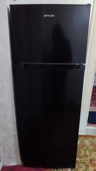 Холодильник сатылады
