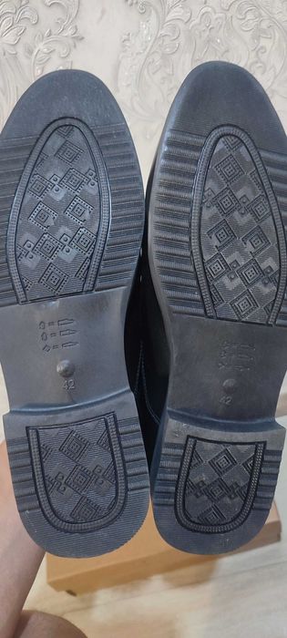 Продам туфли кожанные