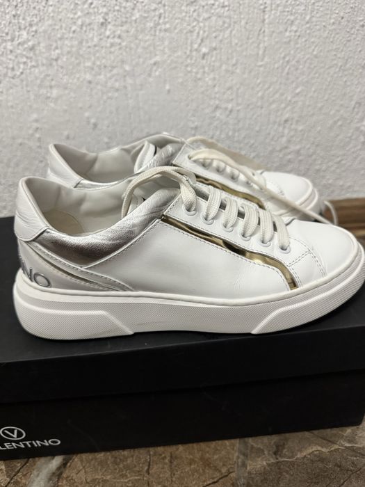Valentino обувки