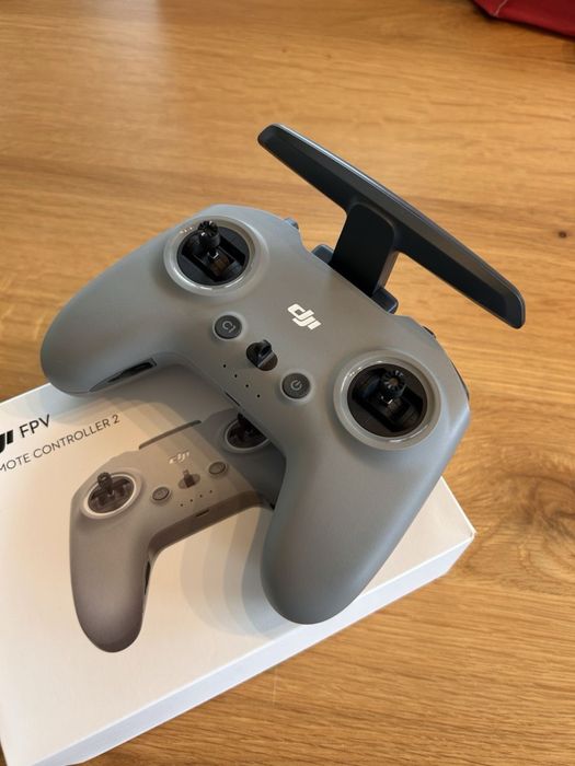 Dji avata, goggles v2,fpv controller, motion controller, 4 battery