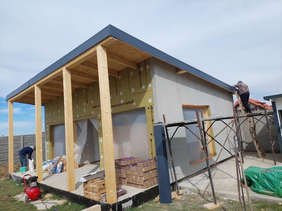 Case din lemn stratificat - la cheie