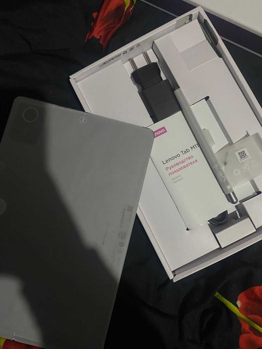 LENOVO планшет Ұсталмаған новый