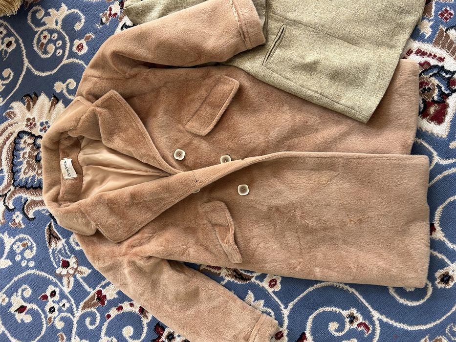 Пальто и костюм размер S/M