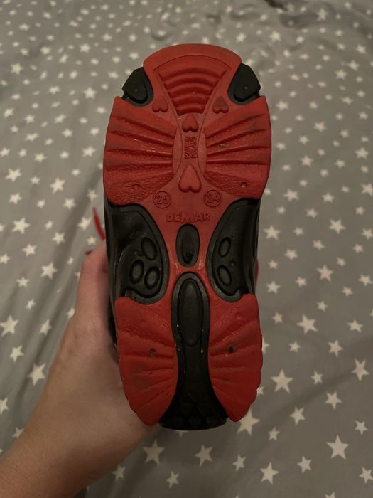 Продам обувь детскую ЗИМА